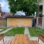 - Couple Appartamento