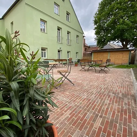 - Couple * Tachov (Plzen)