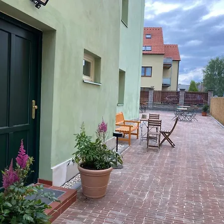 - Couple * Tachov (Plzen)